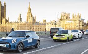 英国汽车行业呼吁政府建230万根充电桩 为更环保的汽车提供激励