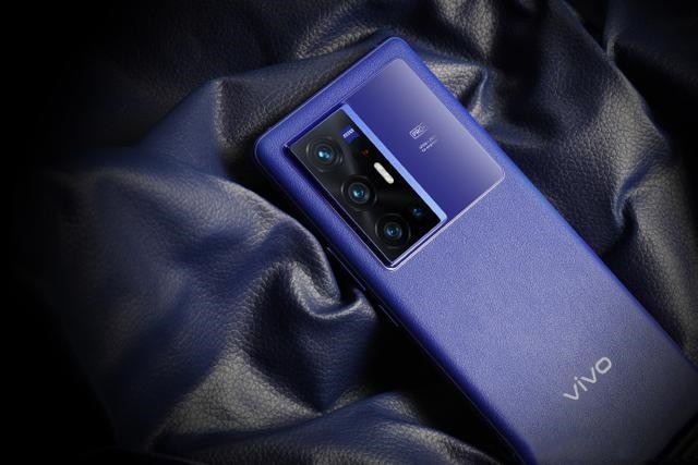 vivo X70蓝色“旷野”版将于9月底上市 手机搭载自主研发专业影像芯片V1 