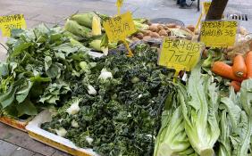蔬菜线上线下齐涨价 商超积极保证蔬菜供应助力稳定价格
