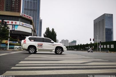 造车新势力捷报频频 集体破万引发关注 