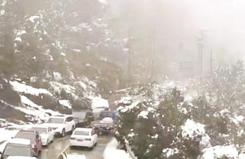 强降雪已在鄂西上线  湖北气象灾害应急响应升至三级